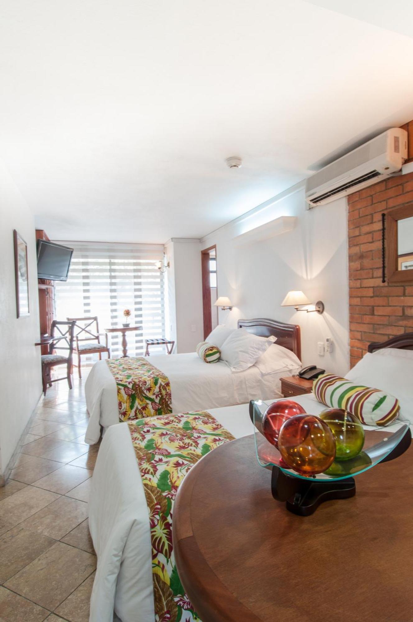 Hotel Cabo De La Vela Medellin Bagian luar foto