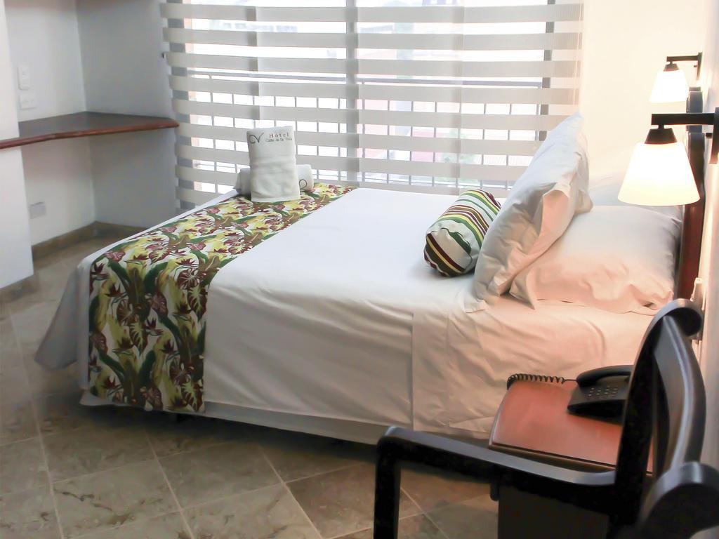 Hotel Cabo De La Vela Medellin Bagian luar foto