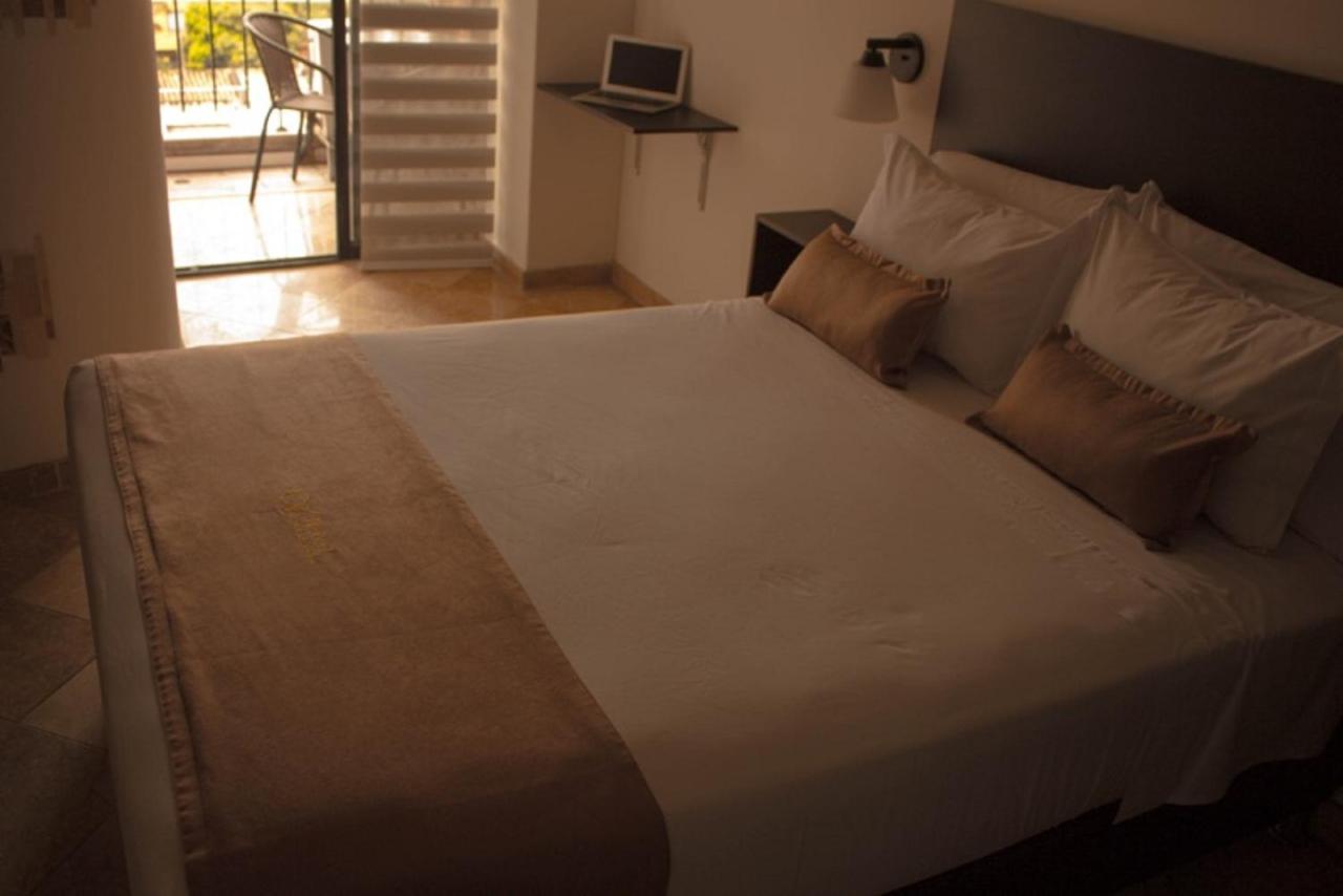 Hotel Cabo De La Vela Medellin Bagian luar foto