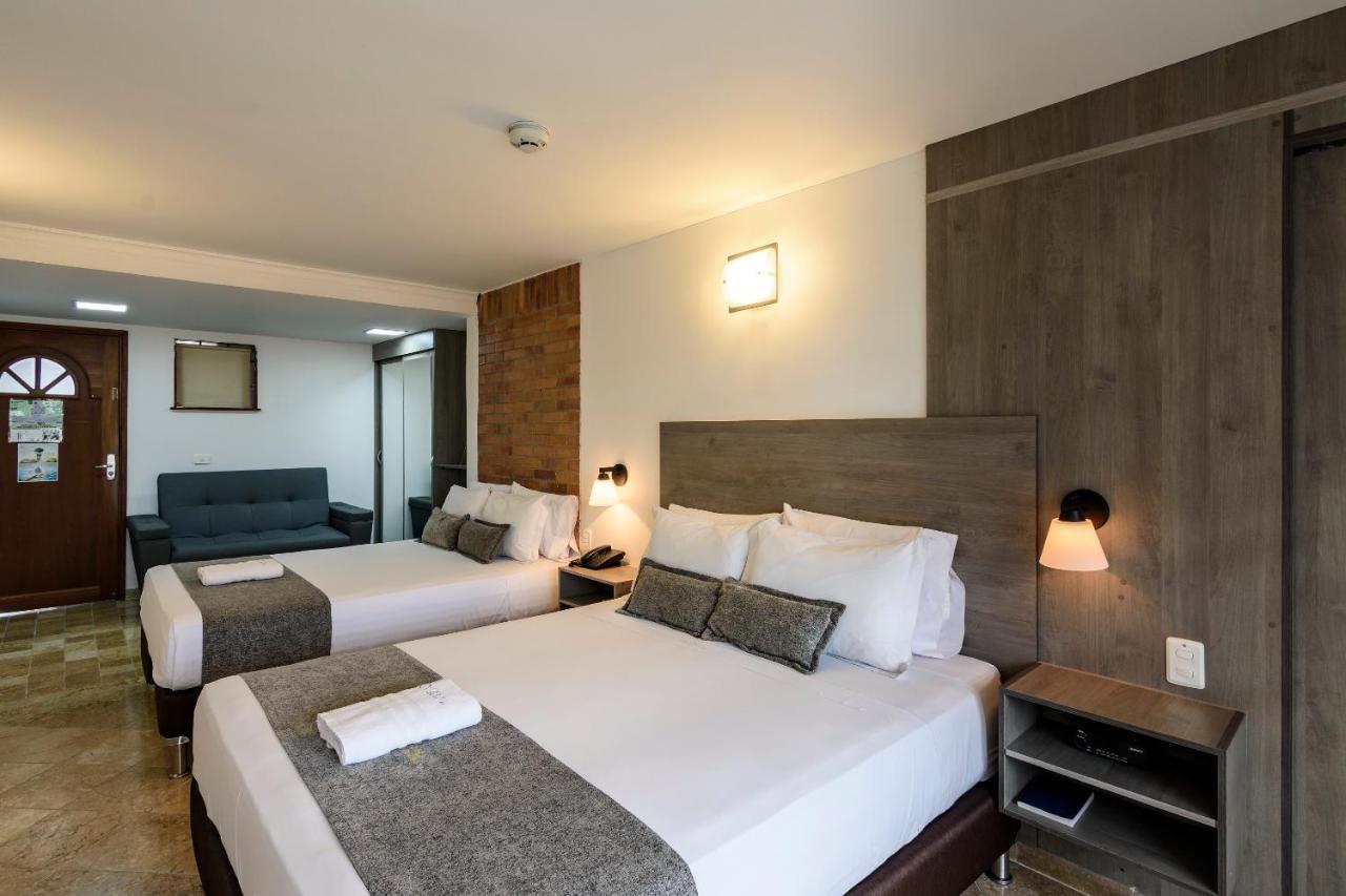 Hotel Cabo De La Vela Medellin Bagian luar foto